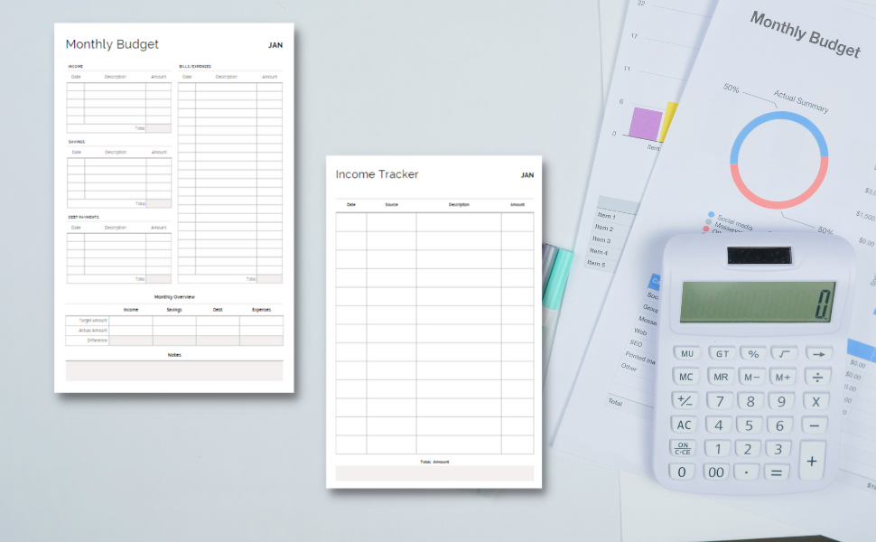 Budget Planner : Track finances and expenses throughout the year; great for gifts or New Year's Resolutions and Goals! Perfect 6x9 inch size, 80 pages!